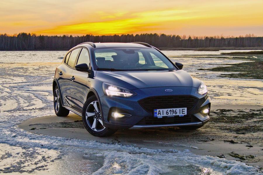  Ford Focus Active 2018 года  (WW) (фото 43 из 43)